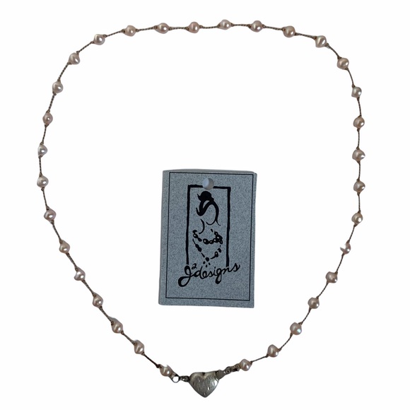 Beaded Choker Necklace Freshwater Pink Pearls on Silk Spring Matte Heart Clasp - Picture 2 of 7